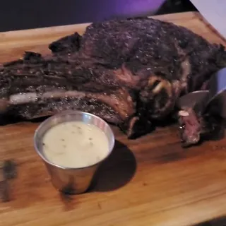 Tomahawk Steak