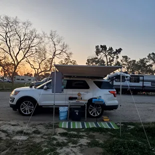 Love the pull through site. There's my camp kitchen.