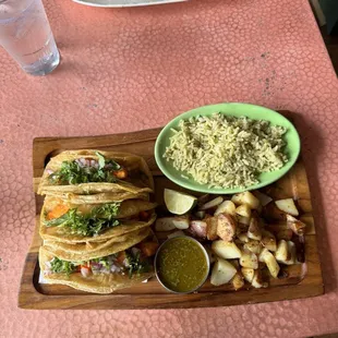 Tacos with grilled tofu