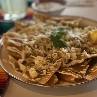 Chilaquiles verdes con pollo