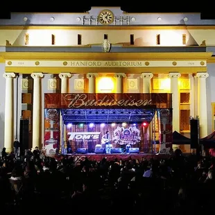 Budweiser partners with KJUG to bring free country-music concert series to the valley.