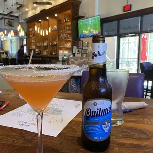 Pink señorita and a Quilmes beer