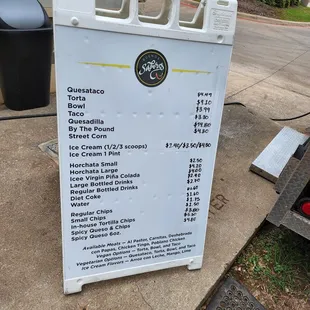 The sandwich board with the dets