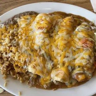 3 combination dinner- chicken burrito and chile relleno