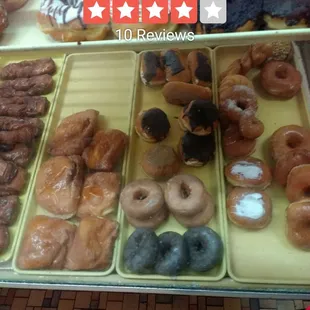 food, dough desserts, donuts