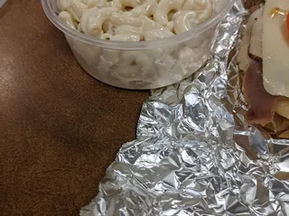 T & T Bakery & Delctsn