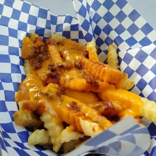 Chilli cheese fries