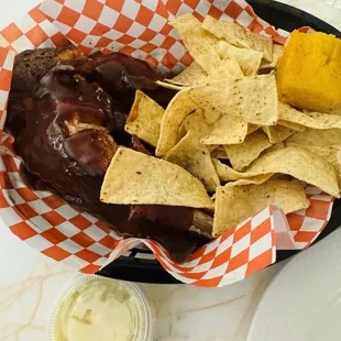 Combination plate loved the wet bbq &amp; sauce was perfection not overly sweet