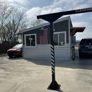 Front of buffalo coffee building