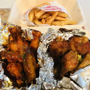12 wings &amp; fries Combo (Medium-Sweet &amp; Savory Heat Level 1 and Lemon Pepper-Lemony Buttery Heaven)