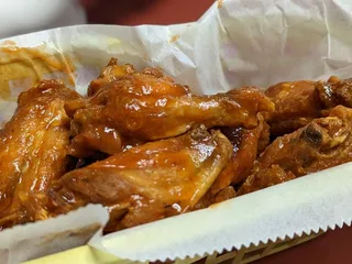 Buffalo Wings And Sub