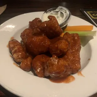 Boneless bbq wings. Good.