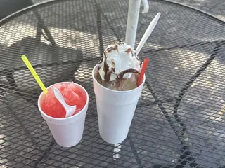 Trailer Trash Treatz