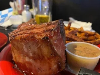 Tolly's Gastropub