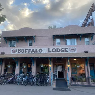 the outside of the lodge
