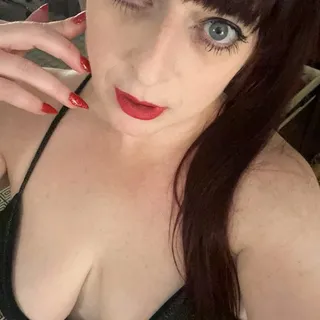 Lily S.
