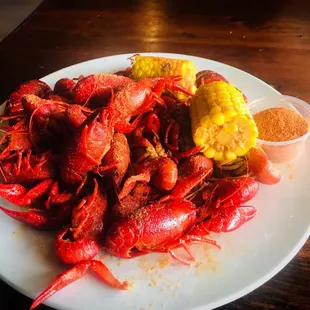 .crawfish Corn and potatoes are extra