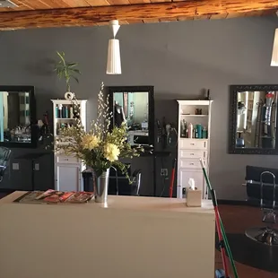 Buffalo Swag Boutique, Salon, & Spa