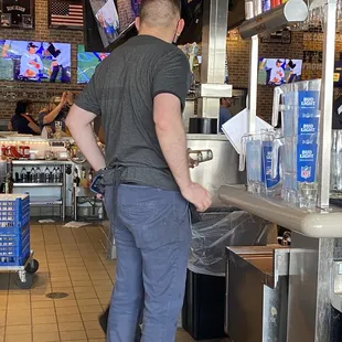 Bartender who did nothing but pick his nose, text, and constantly putting his hands in and out of his pockets.