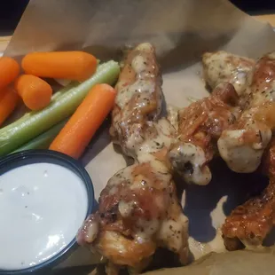 Garlic parmesian wings