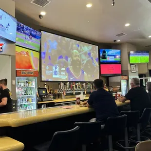 Game 1 halftime. Can't mess this up