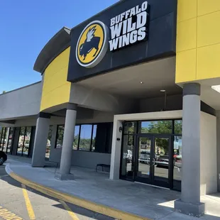buffalo wild wings