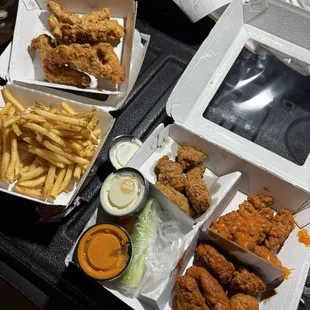 bbq chicken, chicken, poultry, bbq wings, chicken wings, fried chicken wings, fried chicken, chicken wings and fried chicken, food