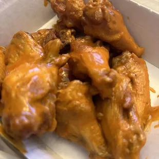 a box of buffalo wings