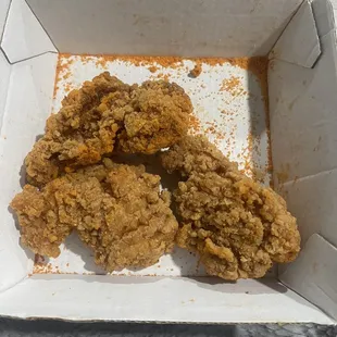 chicken wings and fried chicken, chicken wings, chicken, bbq wings, poultry, fried chicken, bbq chicken, food, fried chicken wings