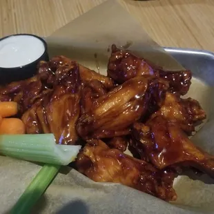 Traditional wings
