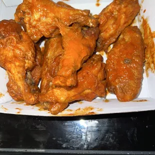 fried chicken wings, chicken, chicken wings, chicken wings and fried chicken, poultry, bbq chicken, bbq wings, fried chicken, food