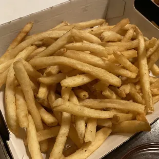 Fries. Bland