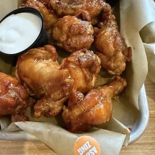 fried chicken wings, chicken wings and fried chicken, chicken wings, fried chicken, bbq chicken, poultry, food, bbq wings, chicken