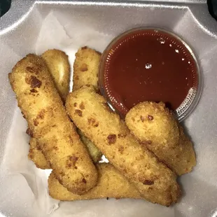 Mozzarella sticks
