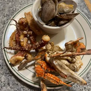 Crabs clams calamari