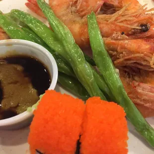 Seafood buffet and sushi too. Good Saturday dinner.