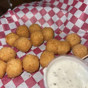 Cheeseballs