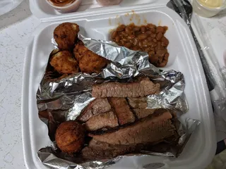 521 BBQ & Grill