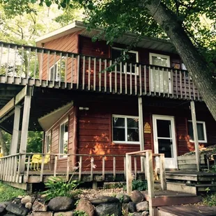 Bug-Bee-Hive Resort