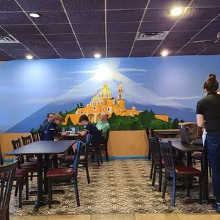Beautiful mural painted by one of the servers.