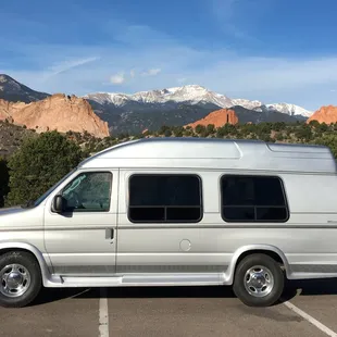 Van Tours to Pikes Peak Summit and surrounding area. Luxury ride, seats up to 8 passengers.
