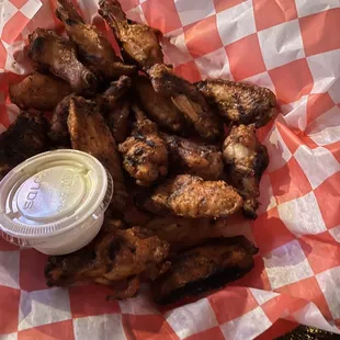 Them wings! (Them wangs)