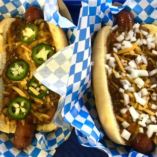 Chili dog 2 ways