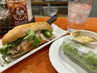 Pho Thang Cafe