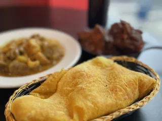 Trini Vybez Restaurant And Bar