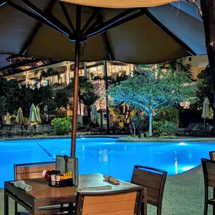 Bula Bar!  Poolside dining.