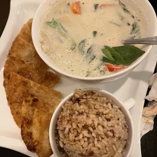 Roti and Green Curry (V)