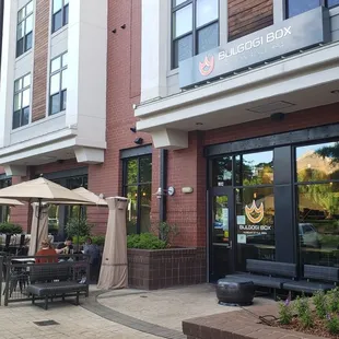 Streetview with outdoor patio