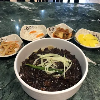 Black Bean Paste Noodles