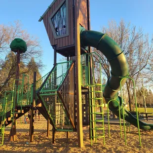 Back here again second time this week!